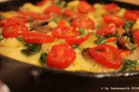 Gemüse-Tortilla mit gekochten Kartoffeln